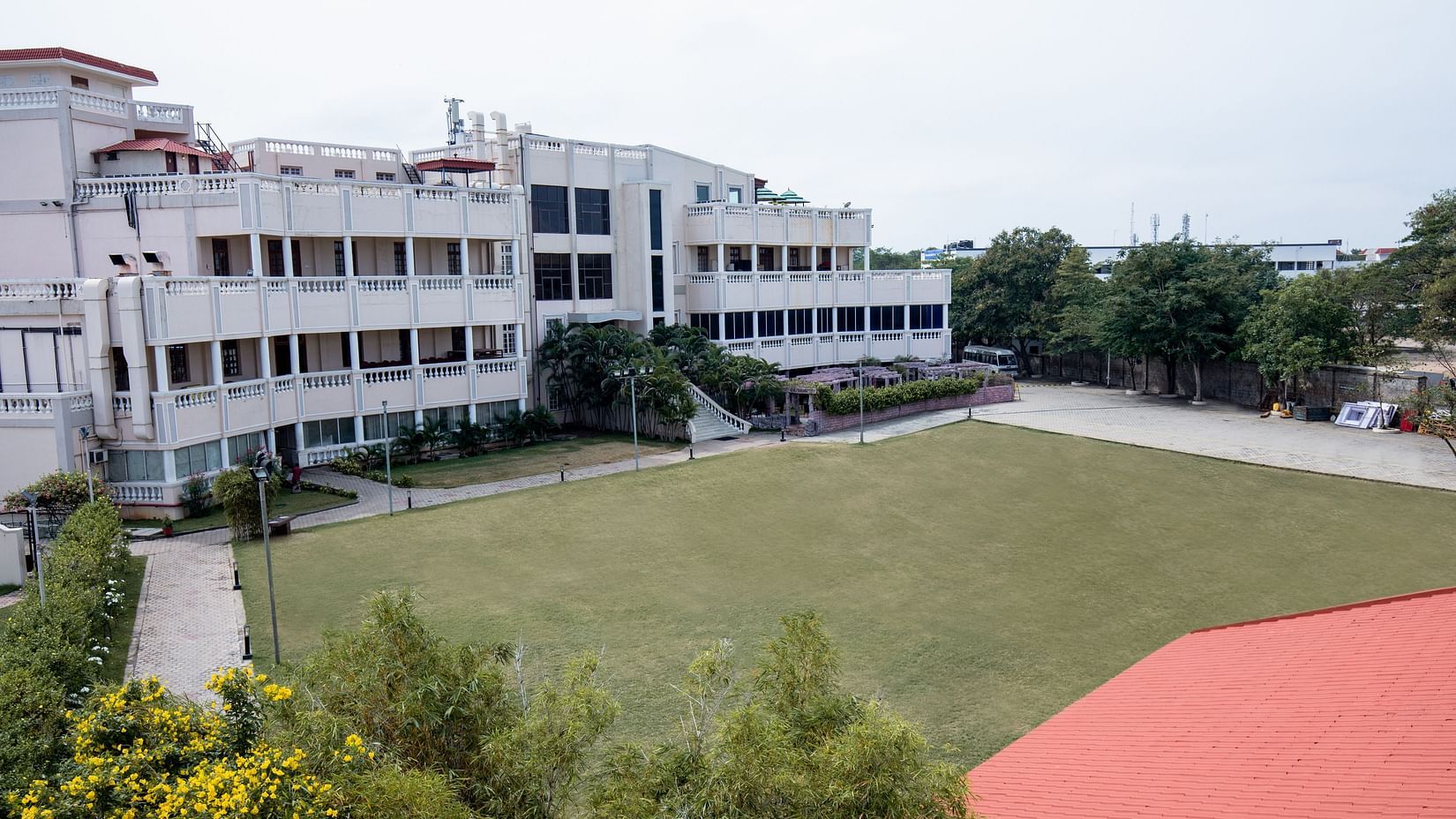 LawnArea 2