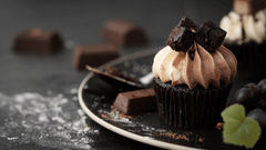 chocolate cupcakes