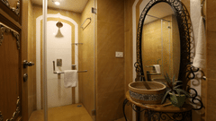 Mughal-e-Azam suite in Puri 