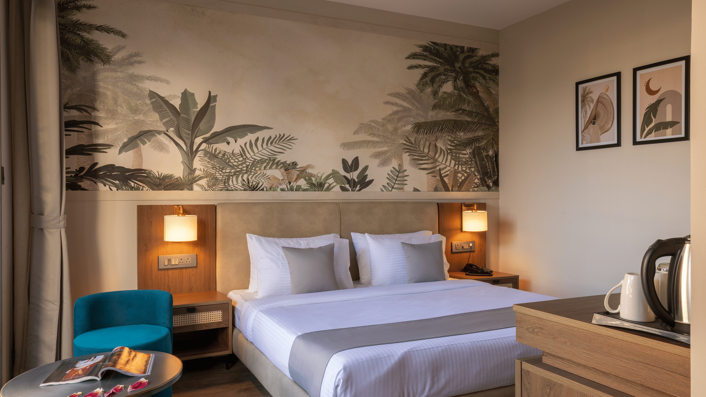 4.Deluxe Room