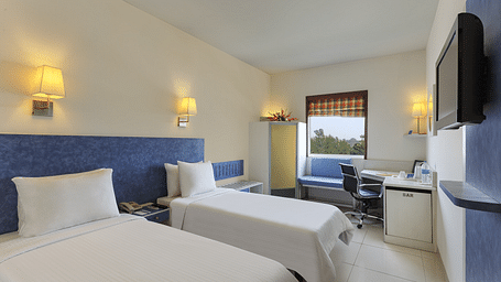 Suite Room Hometel Roorkee 1