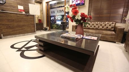 Hotel Pals Inn, Patel Nagar, New Delhi New Delhi Lobby Hotel Pals Inn Patel Nagar New Delhi