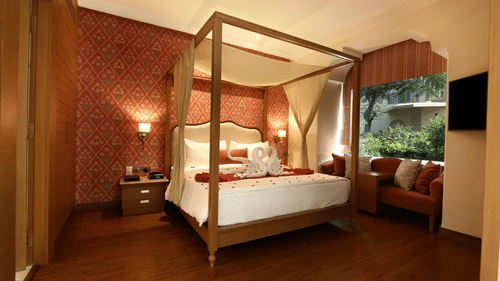 Well designed room for couples