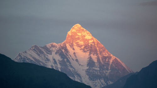 Nanda devi peak