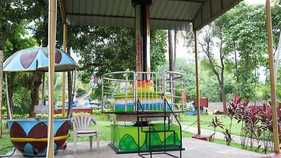 an overview of the Circular Fun Lift ride - Black Thunder, Coimbatore