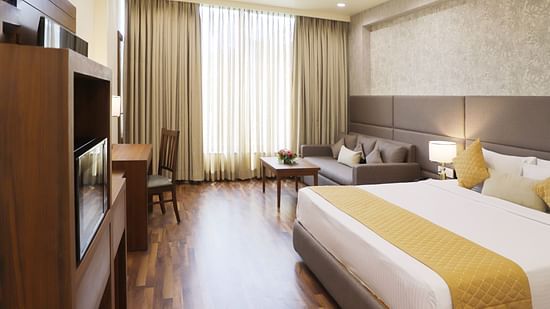JUNIOR SUITE 1