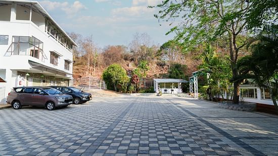 Picture featuring the vehicle parking witha few cars parked in it.