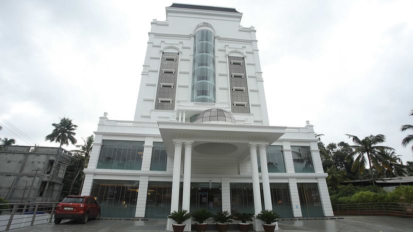 Front view 2