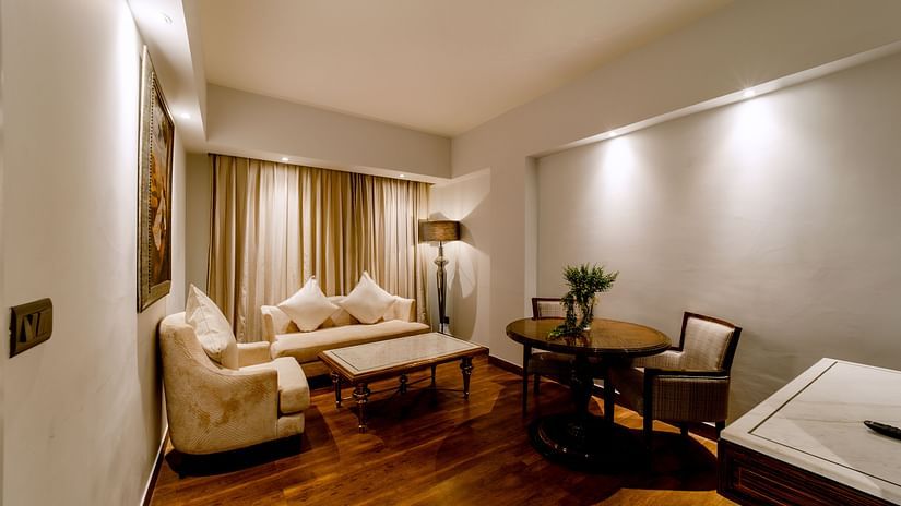 suite living area
