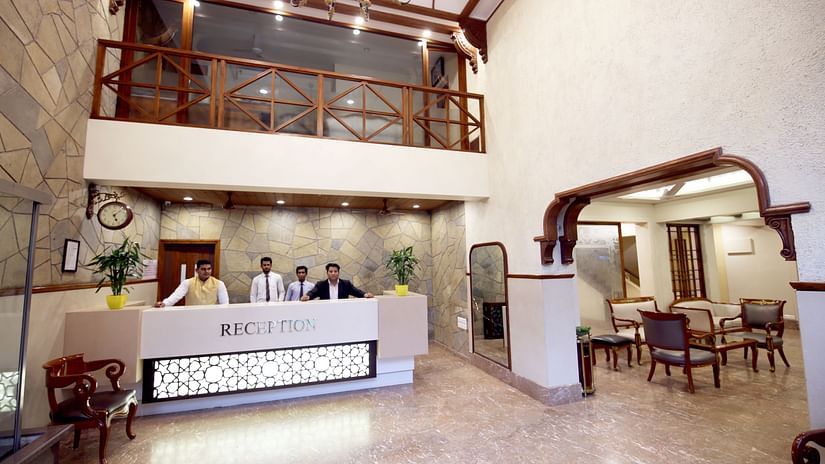 the reception area at the resort in Lonavala - Zara's Resort 1