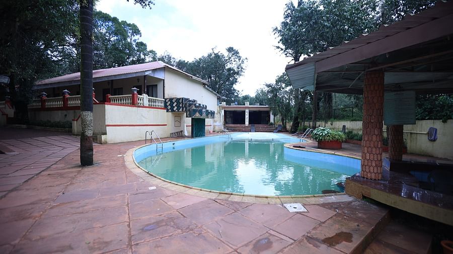 Adamo the Village swimming pool