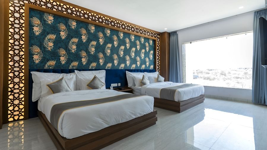 Suites with Bathtub1