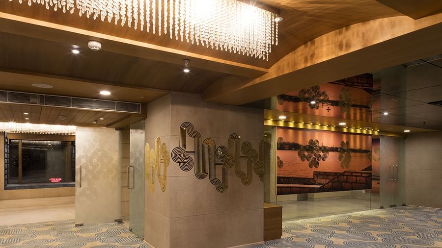 Banquet Hall 6