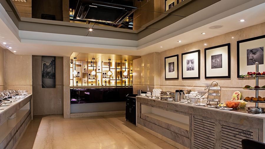 Buffet Table & Bar