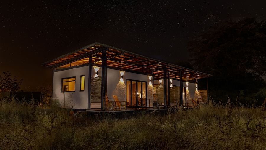 Room exterior 1