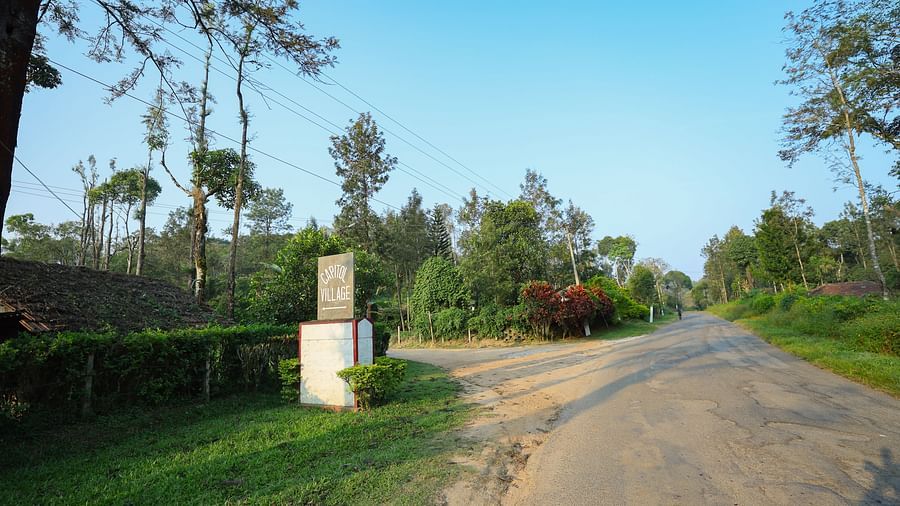 The signage of Capitol Village Resort next to the main road