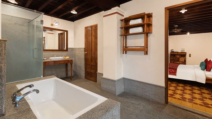 Vanity area in washroom of Luxury Room at Chidambara Vilas 