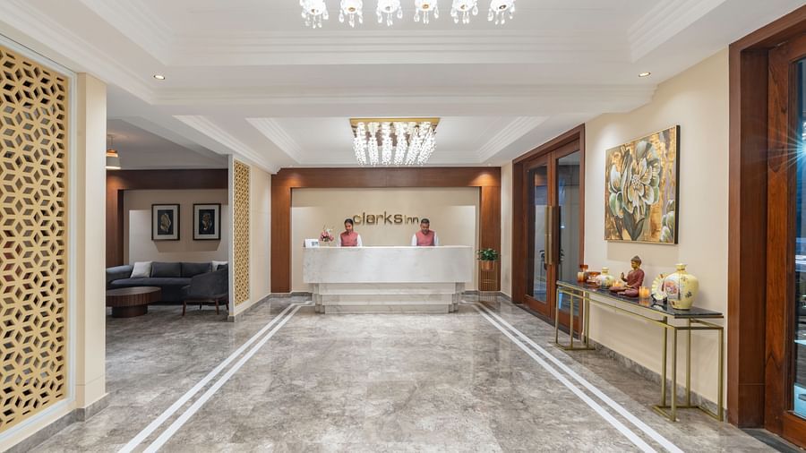 Stylish reception area with a modern design and sleek finishes.