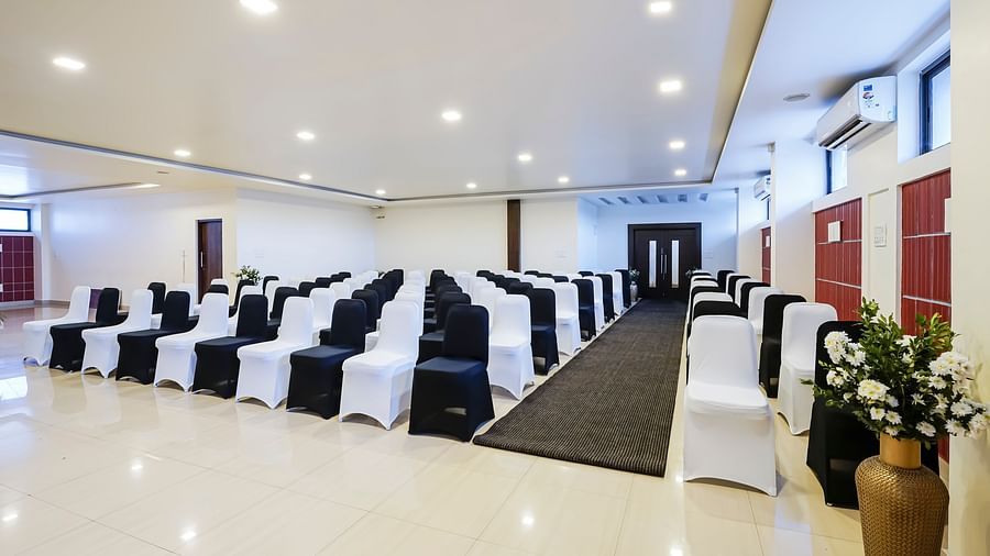 Bqt hall Theater seating 1