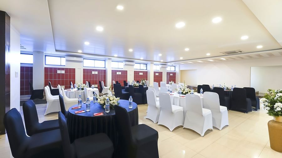 bqt hall cluster seating 3