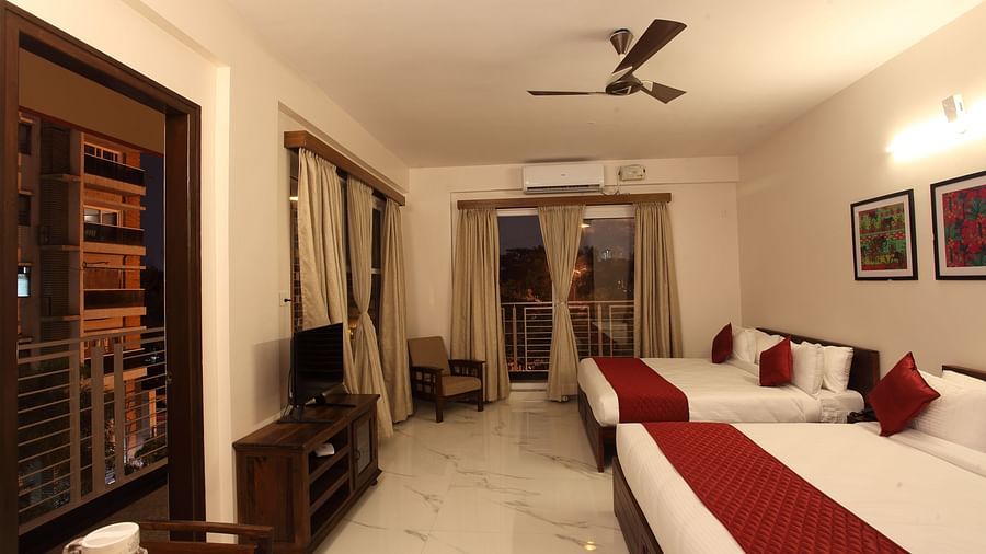 Rooms Crimson Lotus 2