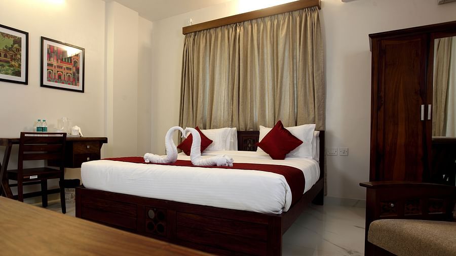 Rooms at Crimson Lotus 5