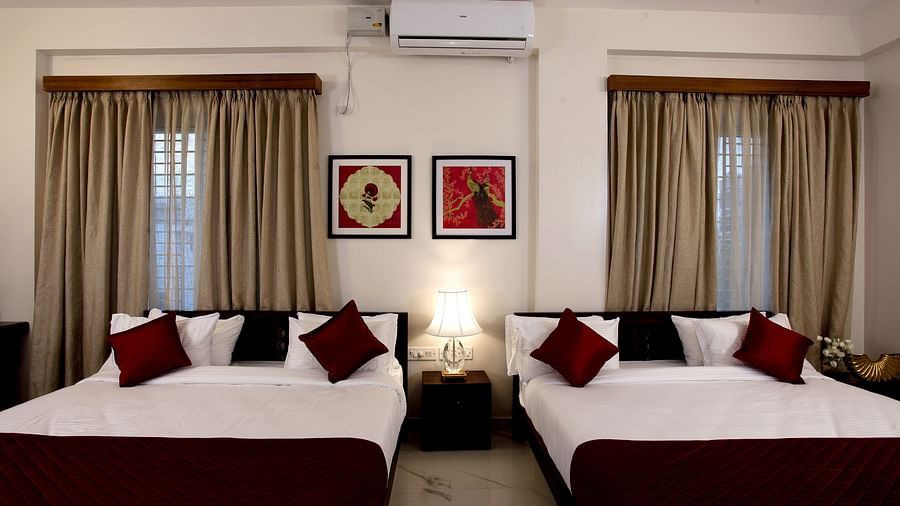 Rooms at Crimson Lotus 7