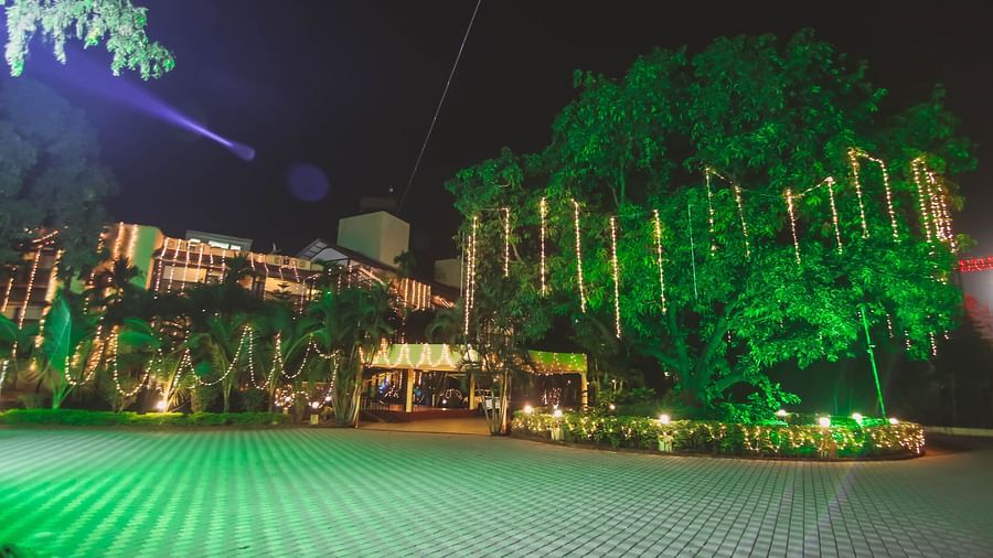 Damanganga Valley Resorts Pvt Ltd - the outside area of the entrance of the resort in Daman during nighttime