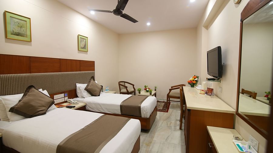 Bussiness Club Twin Beds at Hotel Daspalla Executive Court Vishakapatnam 1