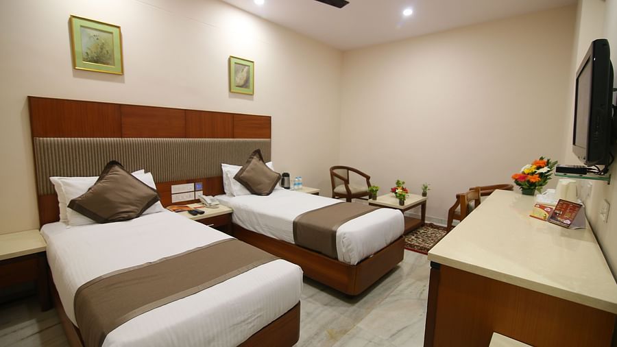 Bussiness Club Twin Beds at Hotel Daspalla Executive Court Vishakapatnam 2