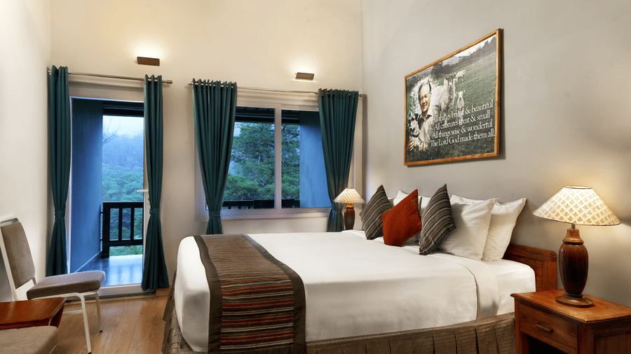 Hill view Bed room night