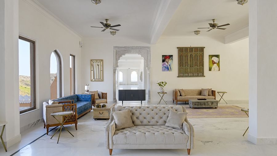 Fateh Vilas Udaipur - interior view of the lobby