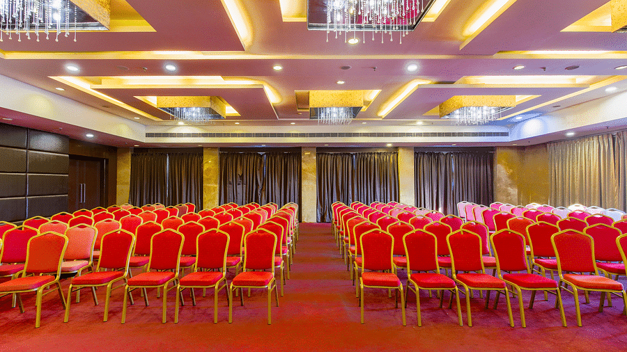 Banquet Hall Pic 3