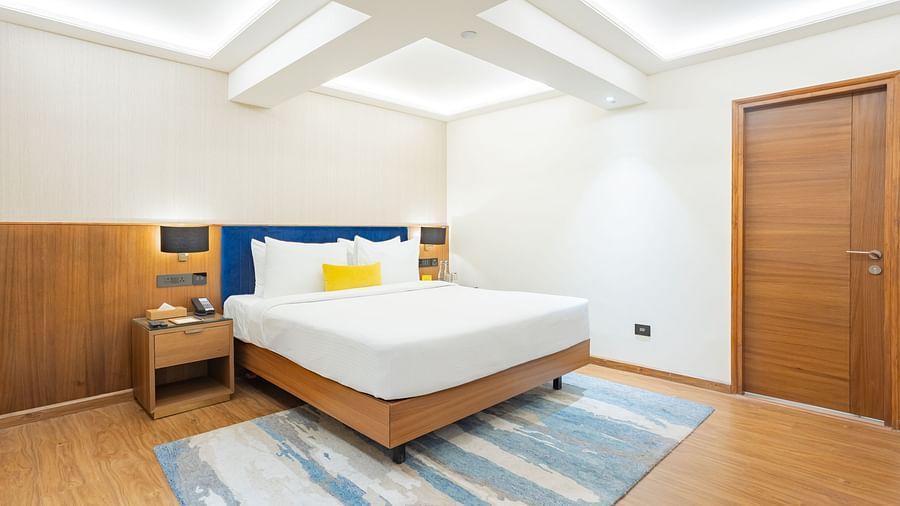 Deluxe Suite Room (2)