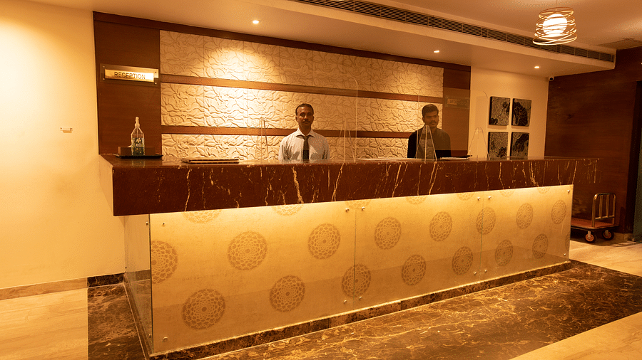 Lobby 15