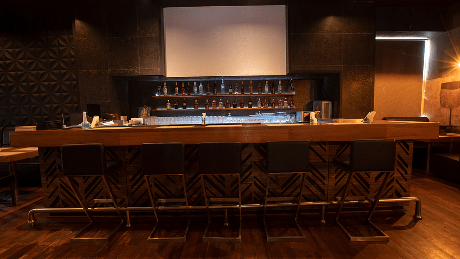 The Cedar House Lounge Bar 16