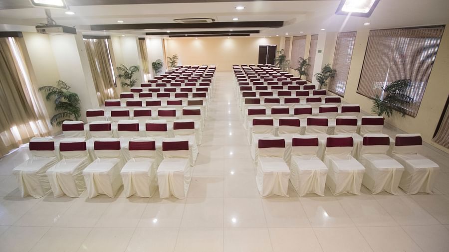 the seating arrangement at the banquet 1 - Grand Sarovar Portico Latur