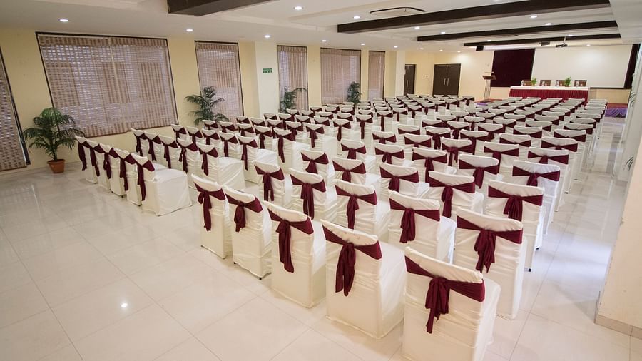 the seating arrangement at the banquet 4 - Grand Sarovar Portico Latur