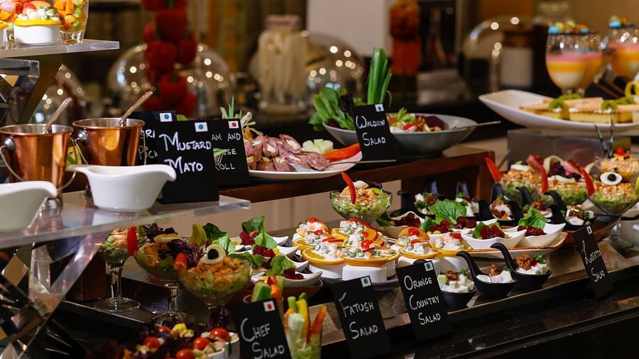 buffet facility at chutney - restaurant in south goa near arossim beach