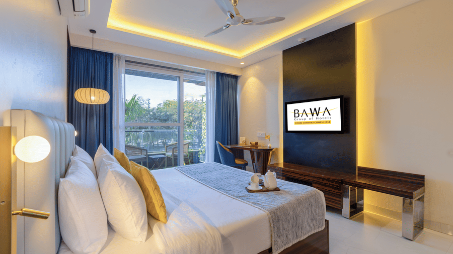 Deluxe room curtain open 3