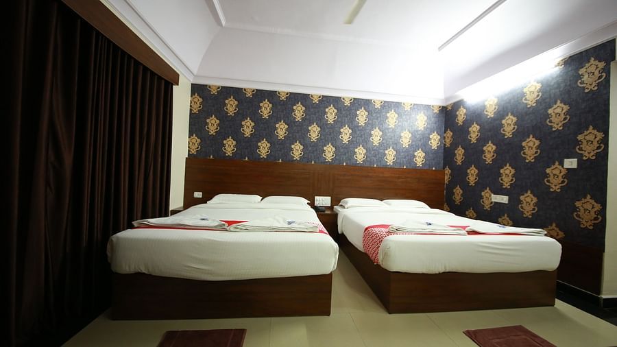 Executive Four Bed Room 1