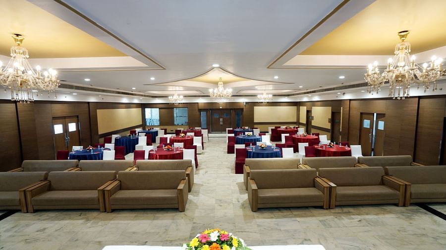 Dharshani Banquet at Hotel Daspalla Visakhapatnam 6