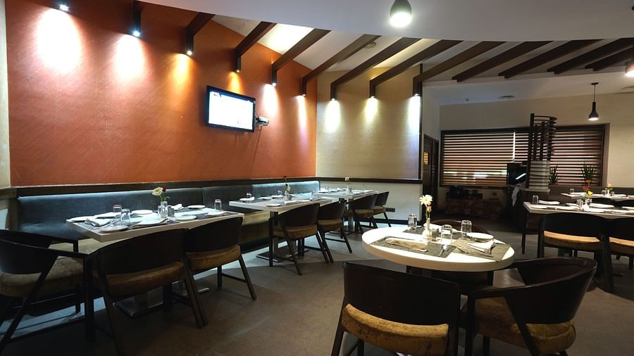 Vaisakhi Veg Restaurant at Hotel Daspalla Vishakhapatnam 1