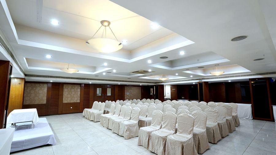 Banquet Halls at Hotel Geetha Regency in Guntur 3