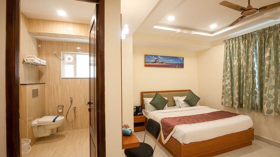 Rooms in T Nagar, Chennai, Hotel Grand Galaxy, Premium Double Rooms 4