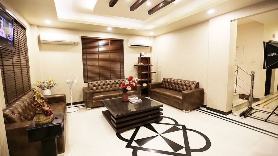 Hotel Pals Inn, Patel Nagar, New Delhi New Delhi Lobby Hotel Pals Inn Patel Nagar New Delhi 2