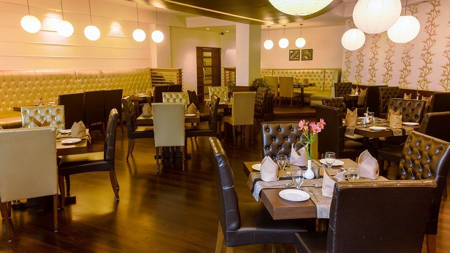 Hotel dining room setup