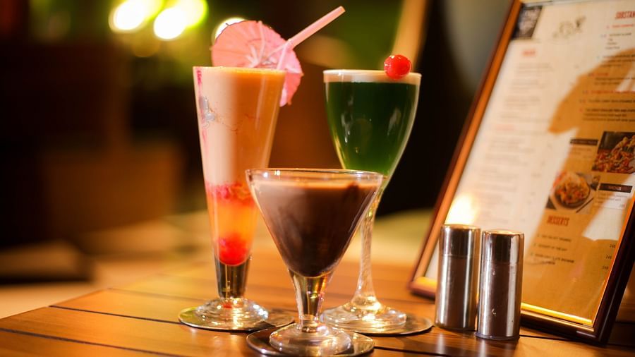 Artistic cocktail presentation