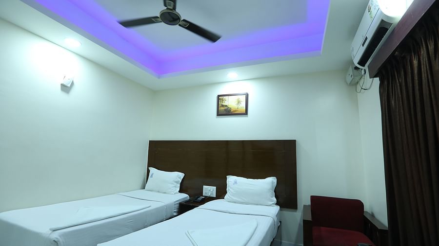 Double Deluxe Room 1
