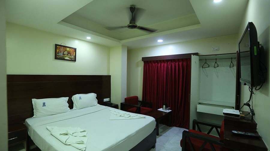 Double Deluxe Room 3